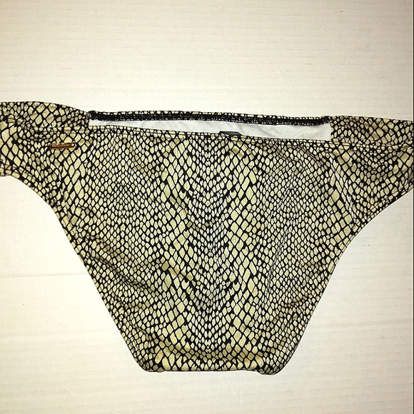 EUC☆VICTORIA'S SECRET☆Python Print Bikini Bottom☆Medium☆ - Picture 7 of 9